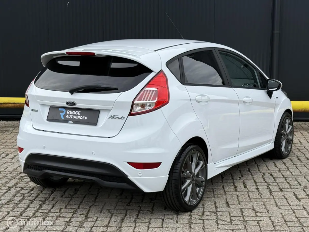 1.0 EcoBoost ST Line PDC | STOELVERWARMING
