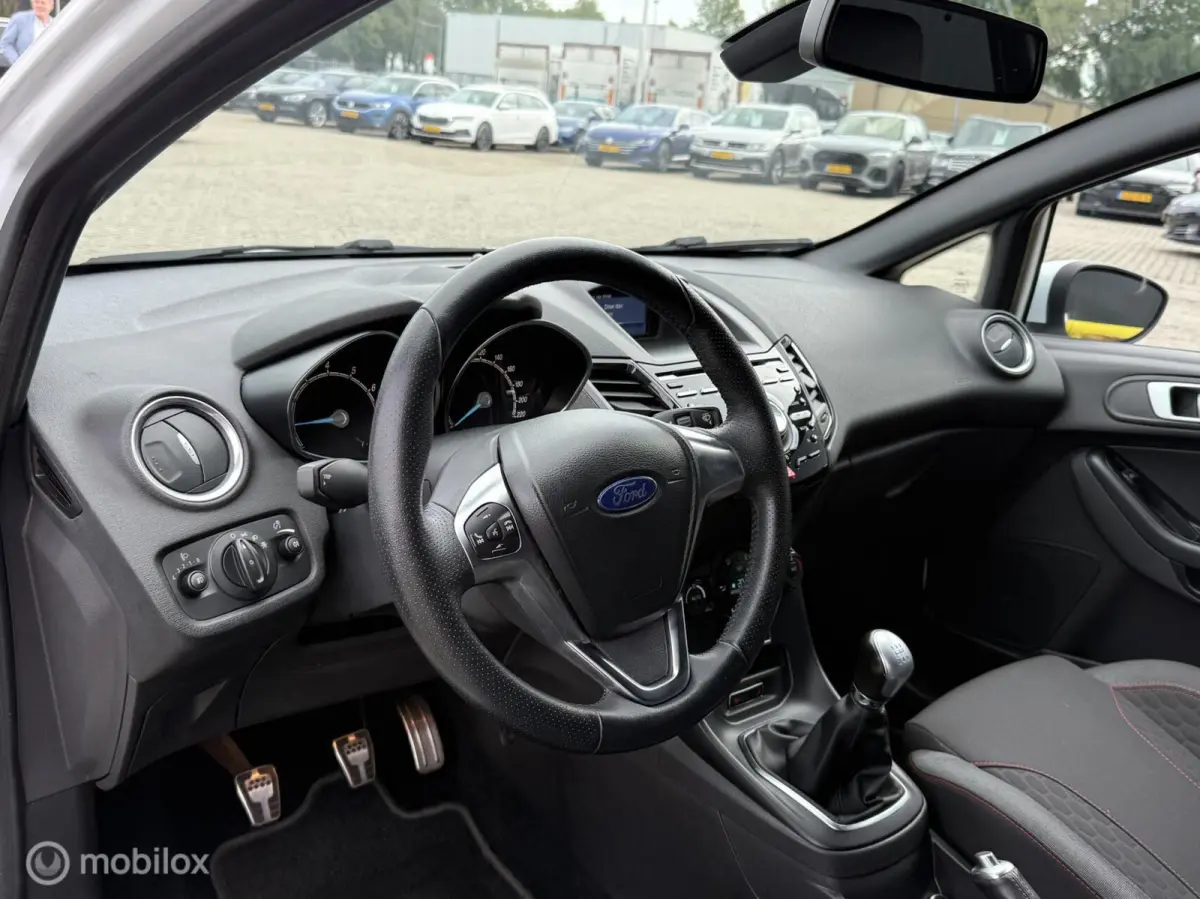 1.0 EcoBoost ST Line PDC | STOELVERWARMING