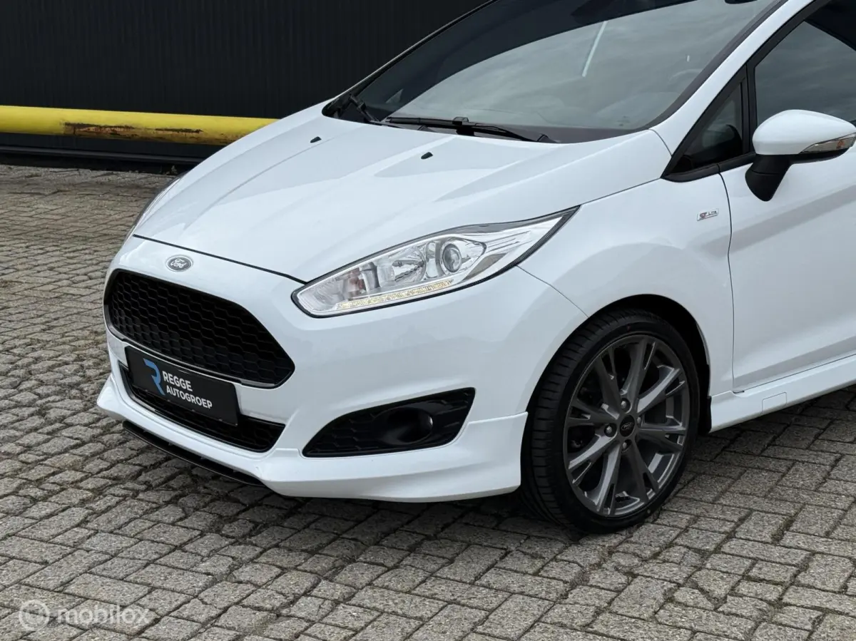 1.0 EcoBoost ST Line PDC | STOELVERWARMING