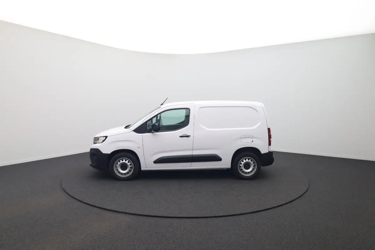 1.5 BlueHDi 130 EAT8 S&S L1 Trekhaak | Houten Laadvloer | Camera | Navigatie | Carplay | Cruise | Airco | All-Season | Achteruitrijcamera | Airco | Apple Carplay/Android Auto|telefoonintegra