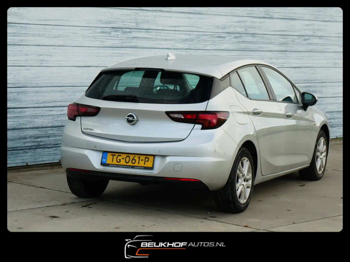 1.0 Online Edition Carplay Navi Cruise Parkeersenoren