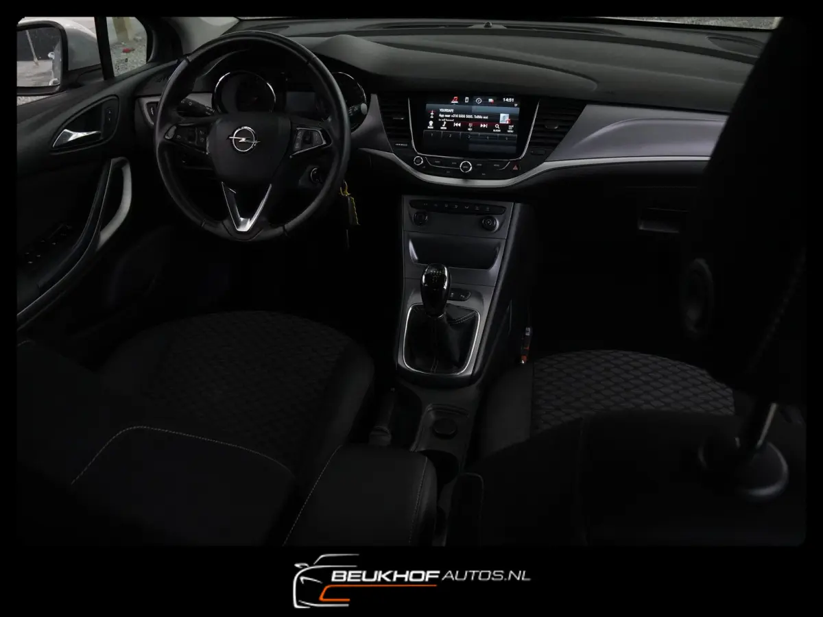 1.0 Online Edition Carplay Navi Cruise Parkeersenoren