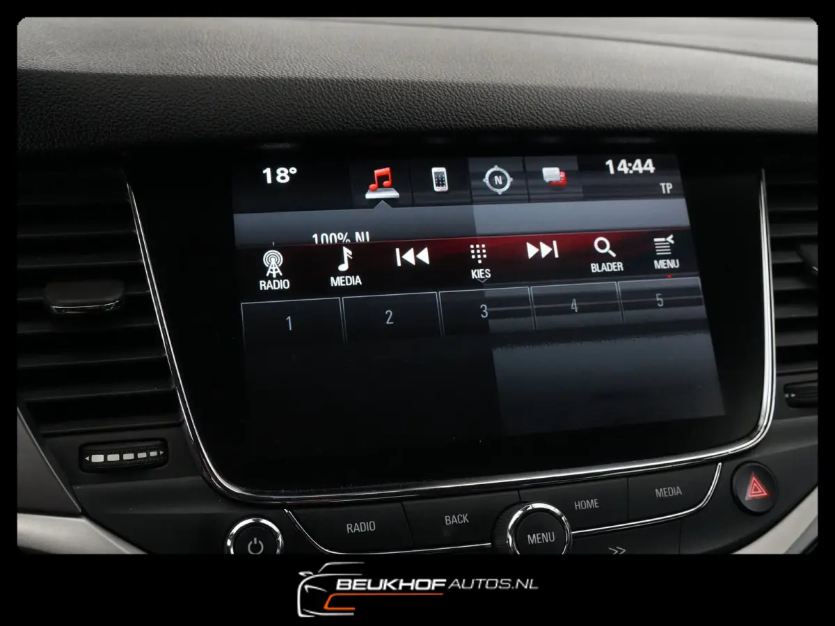 1.0 Online Edition Carplay Navi Cruise Parkeersenoren