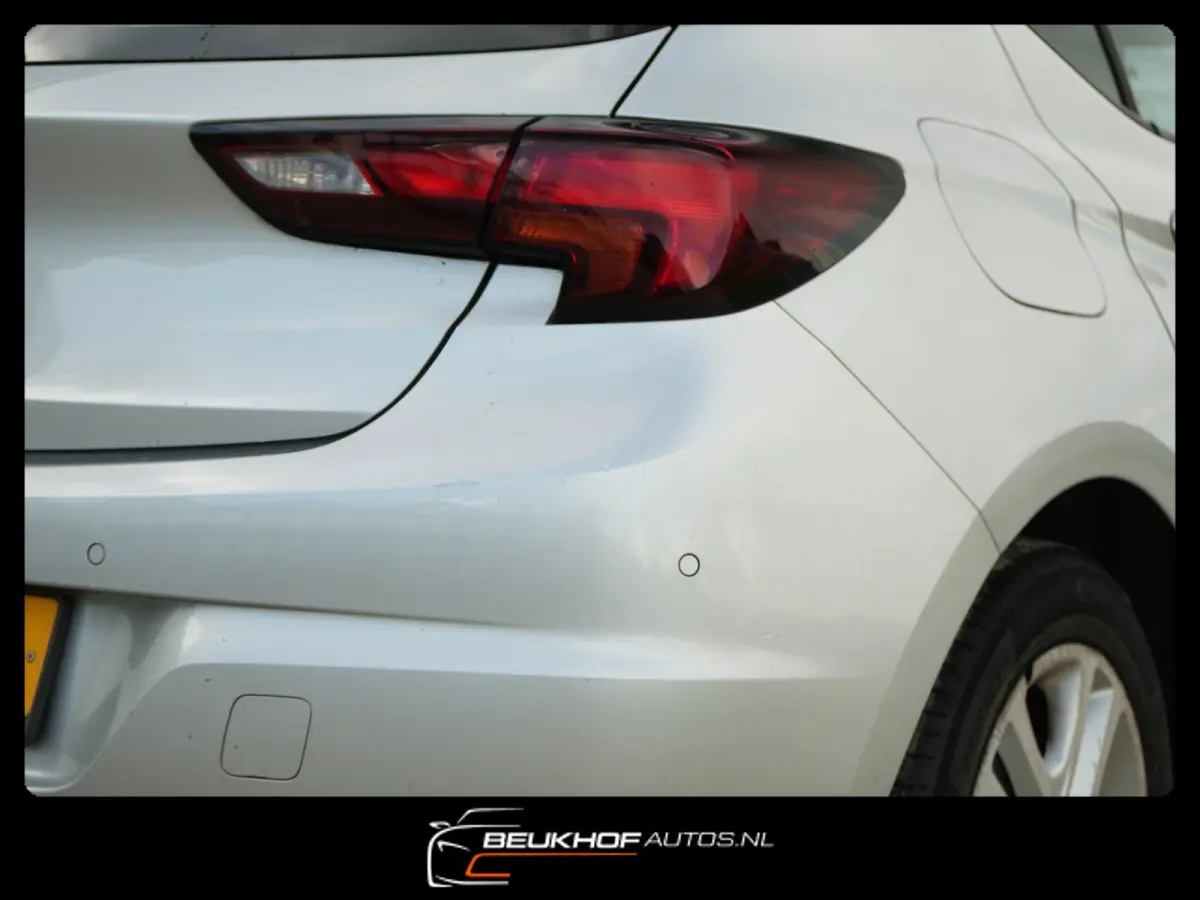 1.0 Online Edition Carplay Navi Cruise Parkeersenoren