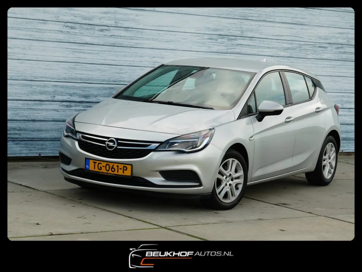 1.0 Online Edition Carplay Navi Cruise Parkeersenoren