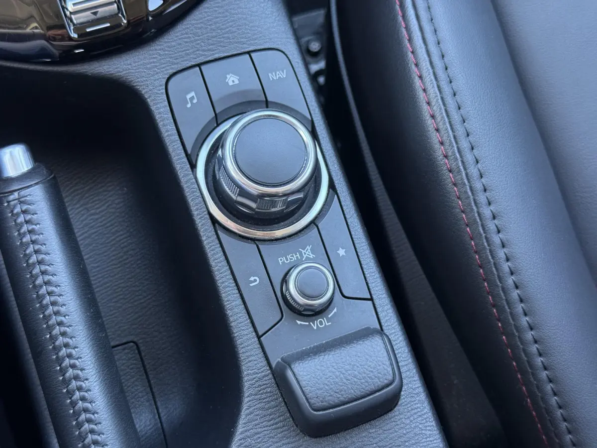 2.0 SkyActiv-G 120 SkyLease+ 2e Eigenaar|Navi|Camera|Adap-Cruise|Trekhaak|Bose|HUD|PDC|Leder|Clima|APK tot 04-2027