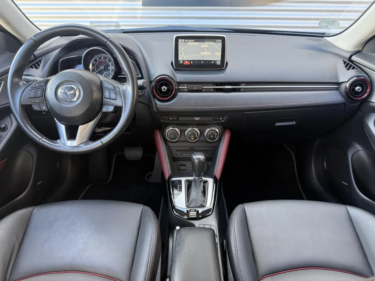 2.0 SkyActiv-G 120 SkyLease+ 2e Eigenaar|Navi|Camera|Adap-Cruise|Trekhaak|Bose|HUD|PDC|Leder|Clima|APK tot 04-2027