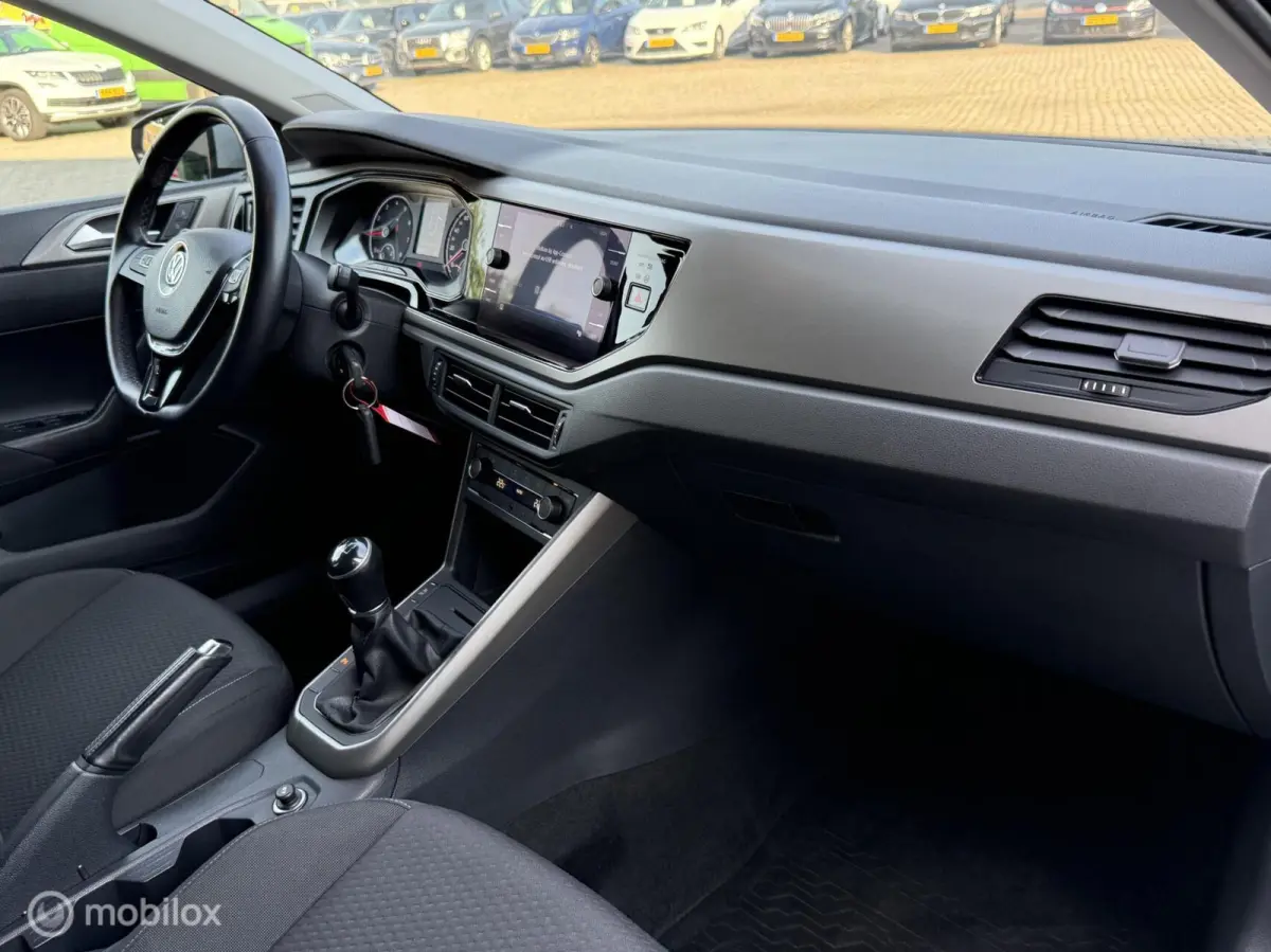 1.0 TSI R-Line | PDC | CARPLAY | TOPSTAAT