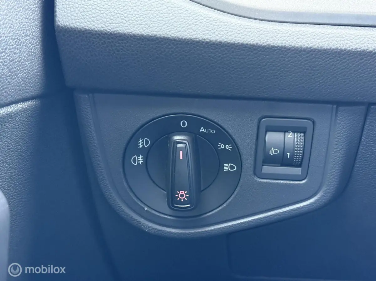 1.0 TSI R-Line | PDC | CARPLAY | TOPSTAAT