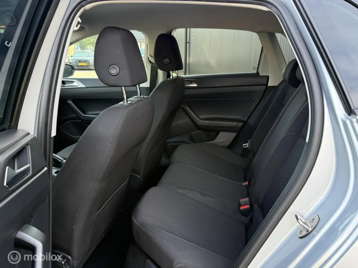 1.0 TSI R-Line | PDC | CARPLAY | TOPSTAAT