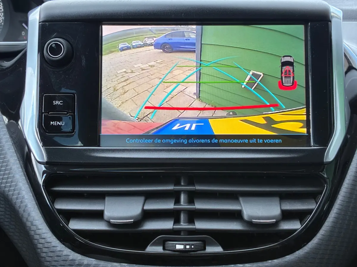 1.2 PureTech GT-line|D-riem v.v.|Panoramadak|Camera|Navigatie|CruiseControl|Trekhaak|Climatronic|PDC|