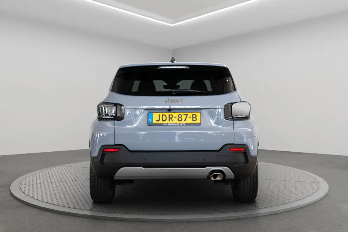 1.2 e-Hybrid Summit | Tot 8 Jaar Garantie | Navigatie | Stoelverwarming | Keyless | Camera | Climate Controle | Apple Carplay & Android Auto |