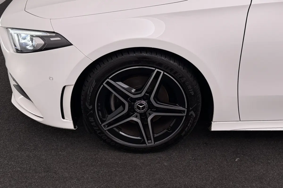 200 Business Solution AMG Pano-dak Elek.Trekhaak Carplay