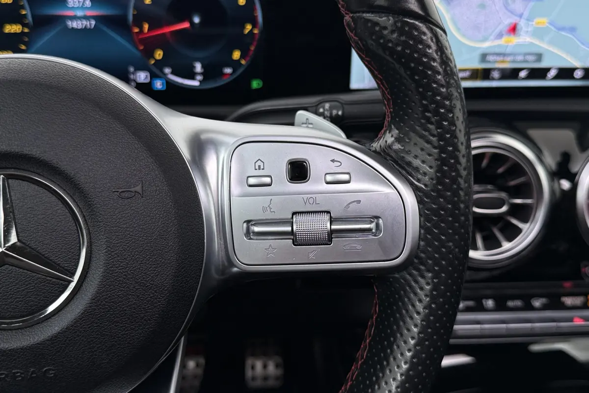 200 Business Solution AMG Pano-dak Elek.Trekhaak Carplay