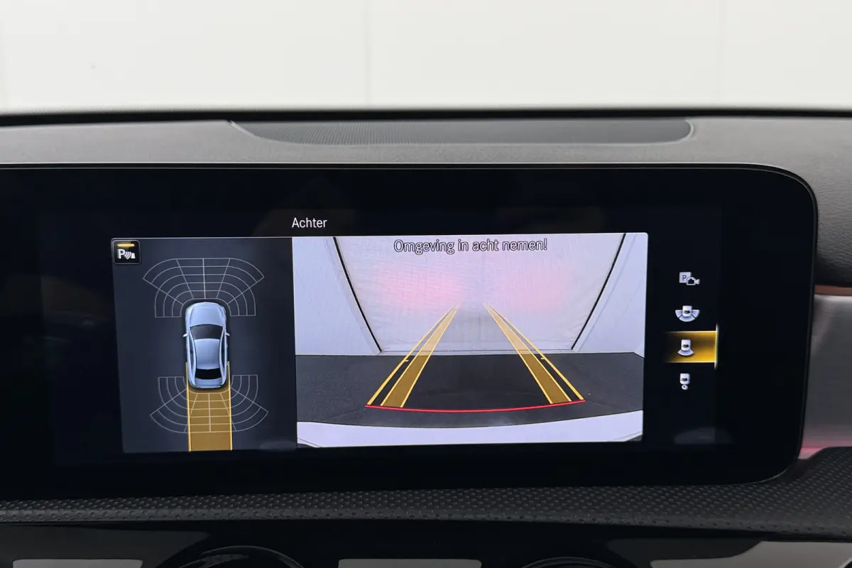 200 Business Solution AMG Pano-dak Elek.Trekhaak Carplay