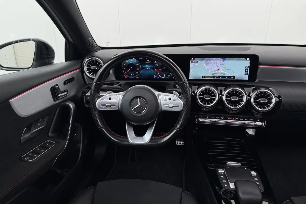 200 Business Solution AMG Pano-dak Elek.Trekhaak Carplay