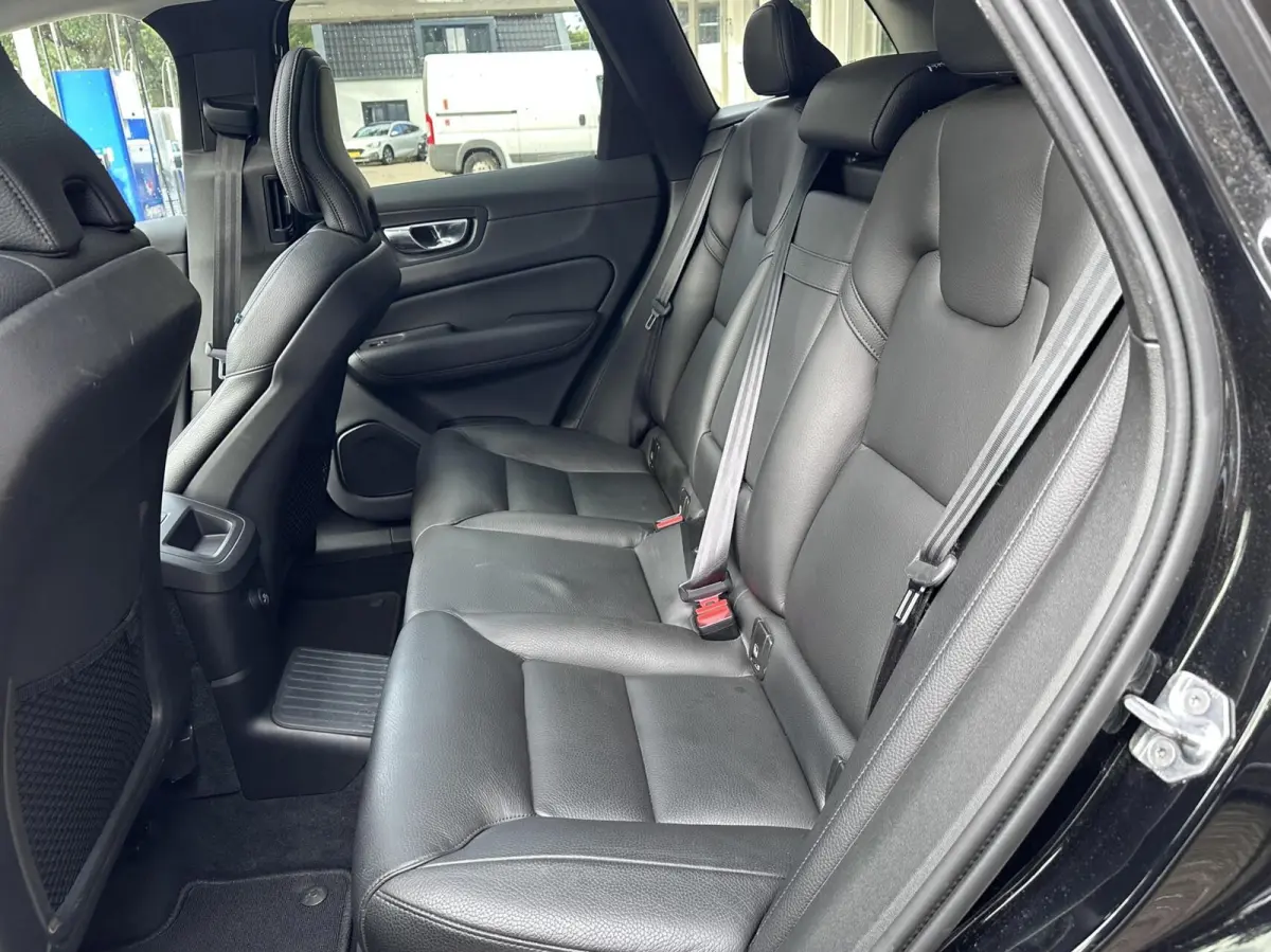 2.0 T8 Twin Engine AWD Inscription Pano, Leer, Camera..