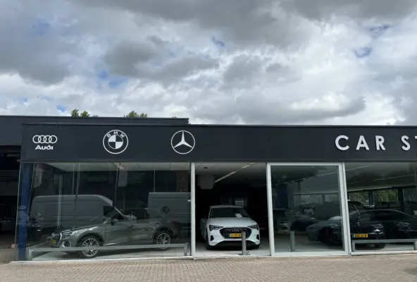 Standard RWD Plus 60 kWh LFP FACELIFT
