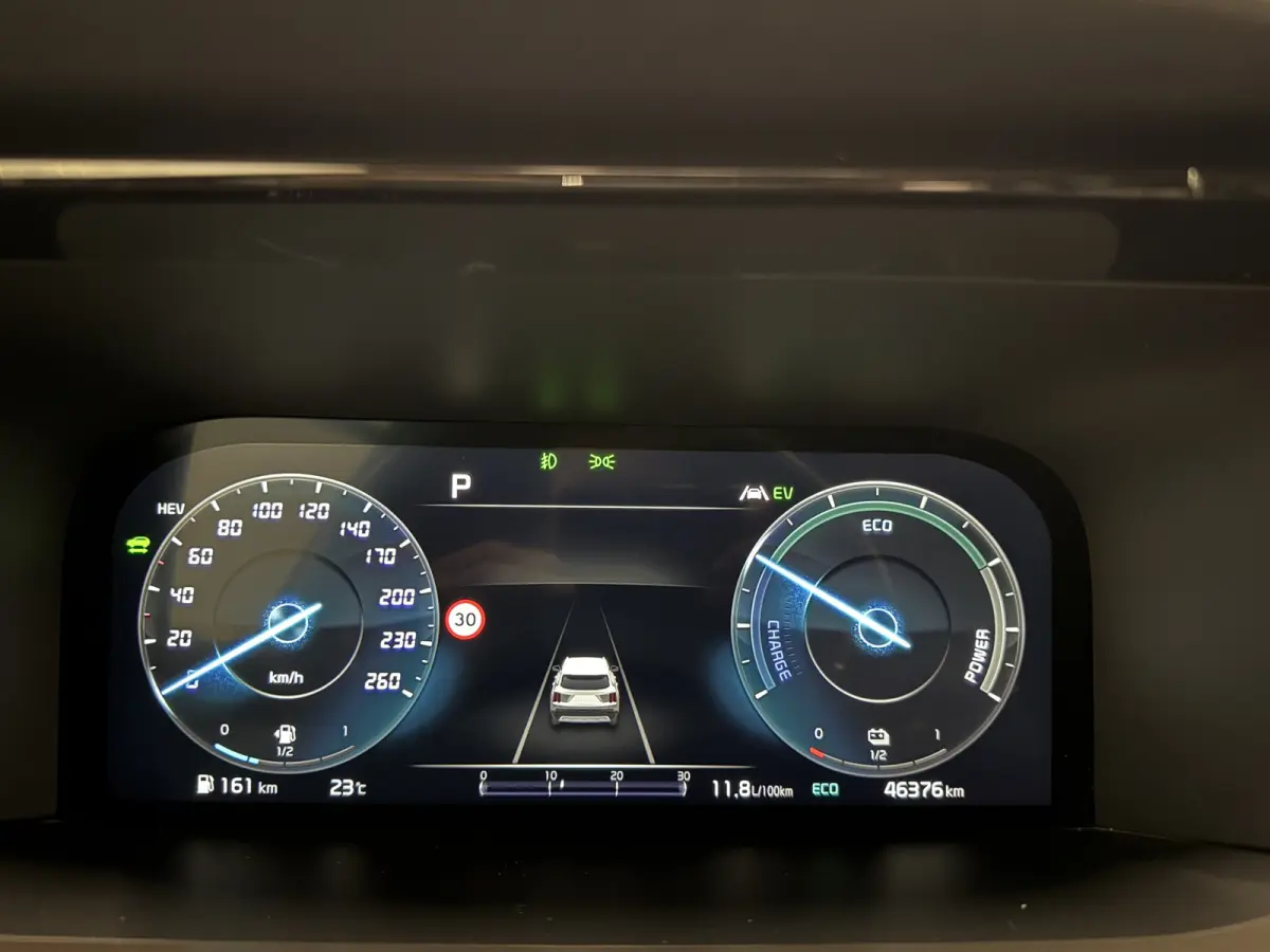 1.6 T-GDI Plug-in Hybrid 4WD ExecutiveLine 46DKM/PANO/VOL-LEER/360CAMERA/BOSE/LED/SOH 98%/ACC/DRIVE MODE/VIRTUAL/SFEER/KEYLESS/NIVEAUREGELING/19"/PRIVACY/STAHLGRAU-METALLIC/NET OH BEURT GEHA