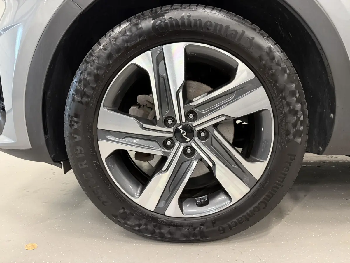 1.6 T-GDI Plug-in Hybrid 4WD ExecutiveLine 46DKM/PANO/VOL-LEER/360CAMERA/BOSE/LED/SOH 98%/ACC/DRIVE MODE/VIRTUAL/SFEER/KEYLESS/NIVEAUREGELING/19"/PRIVACY/STAHLGRAU-METALLIC/NET OH BEURT GEHA