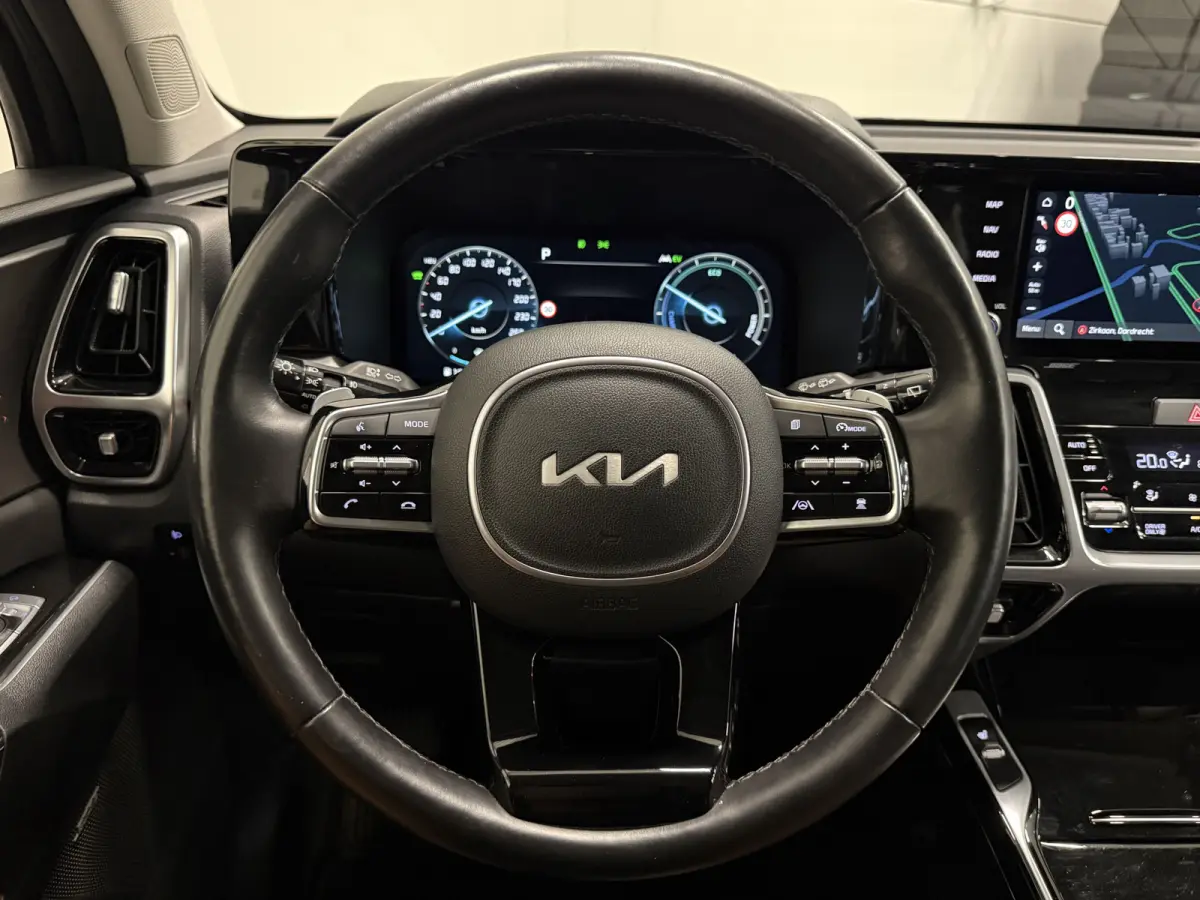 1.6 T-GDI Plug-in Hybrid 4WD ExecutiveLine 46DKM/PANO/VOL-LEER/360CAMERA/BOSE/LED/SOH 98%/ACC/DRIVE MODE/VIRTUAL/SFEER/KEYLESS/NIVEAUREGELING/19"/PRIVACY/STAHLGRAU-METALLIC/NET OH BEURT GEHA