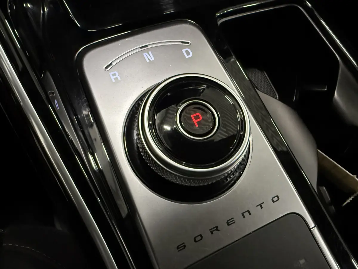 1.6 T-GDI Plug-in Hybrid 4WD ExecutiveLine 46DKM/PANO/VOL-LEER/360CAMERA/BOSE/LED/SOH 98%/ACC/DRIVE MODE/VIRTUAL/SFEER/KEYLESS/NIVEAUREGELING/19"/PRIVACY/STAHLGRAU-METALLIC/NET OH BEURT GEHA