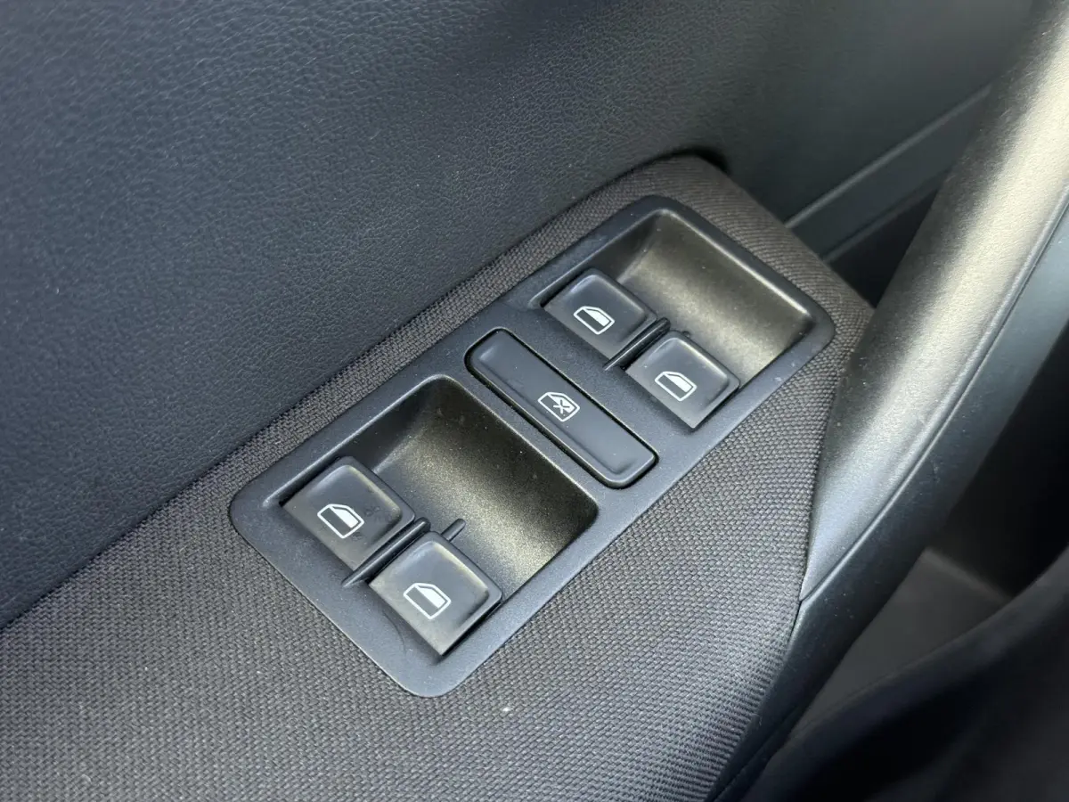 1.0 BlueMotion Edition 2e Eigenaar|Navi|Airco|Carplay|PDC V+A|Cruise|LM Velgen|N.A.P|APK tot 07-2027