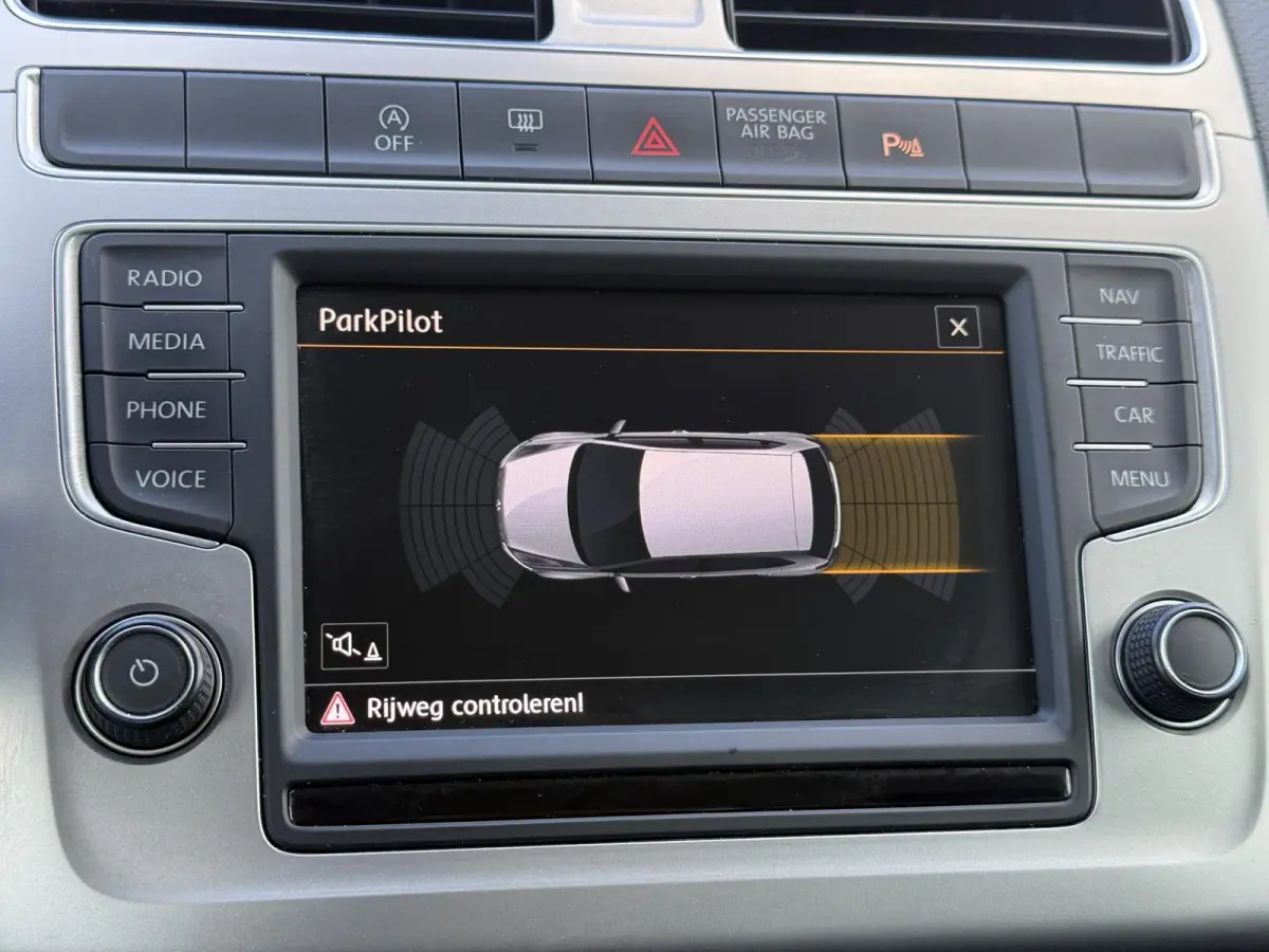 1.0 BlueMotion Edition 2e Eigenaar|Navi|Airco|Carplay|PDC V+A|Cruise|LM Velgen|N.A.P|APK tot 07-2027