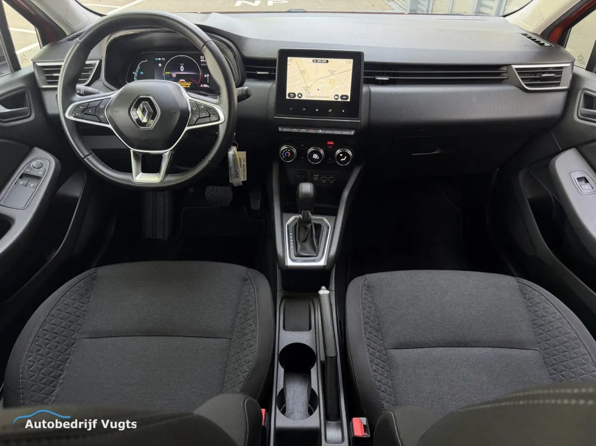 1.6 E-Tech Hybrid 145 Equilibre *Camera*Cruise*