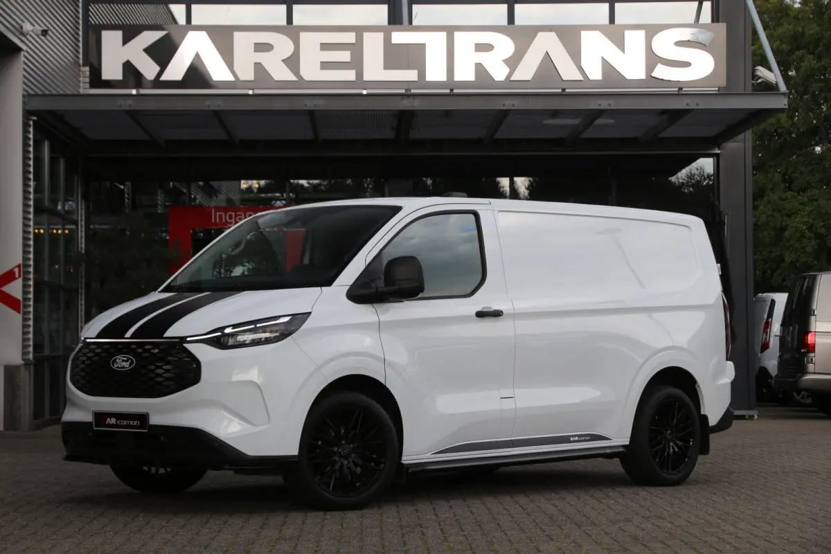 320 65kWh | 330KM WLTP | KAR-edition | Camera | Cruise | Clima..