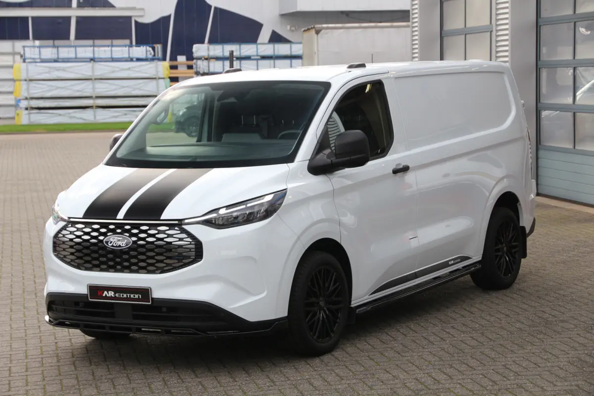 320 65kWh | 330KM WLTP | KAR-edition | Camera | Cruise | Clima..
