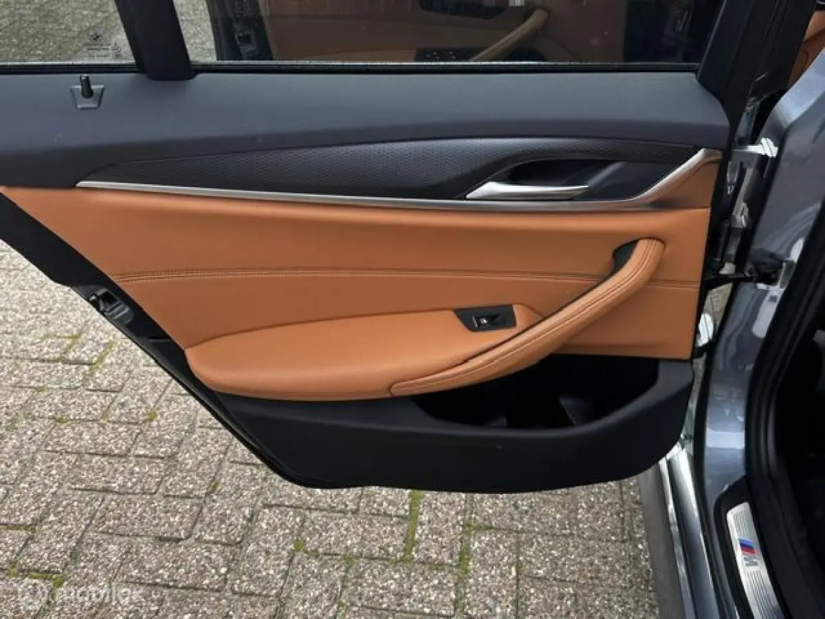 530e M Sport/ Laser kopl./ Pano / Headup