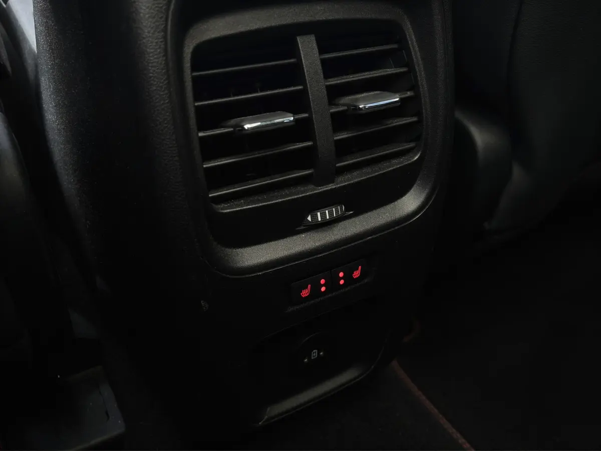 2.5 PHEV ST-Line X | Pano | Trekhaak | Adap. Cruise | B&O Audio | Navi