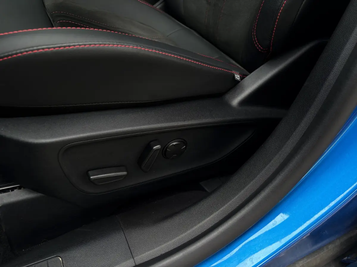 2.5 PHEV ST-Line X | Pano | Trekhaak | Adap. Cruise | B&O Audio | Winter Pack