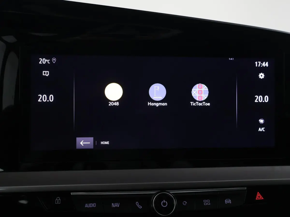LEVEL 3 50 kWh 100 % SOH! + CARPLAY | DAB | CAMERA | 17 INCH