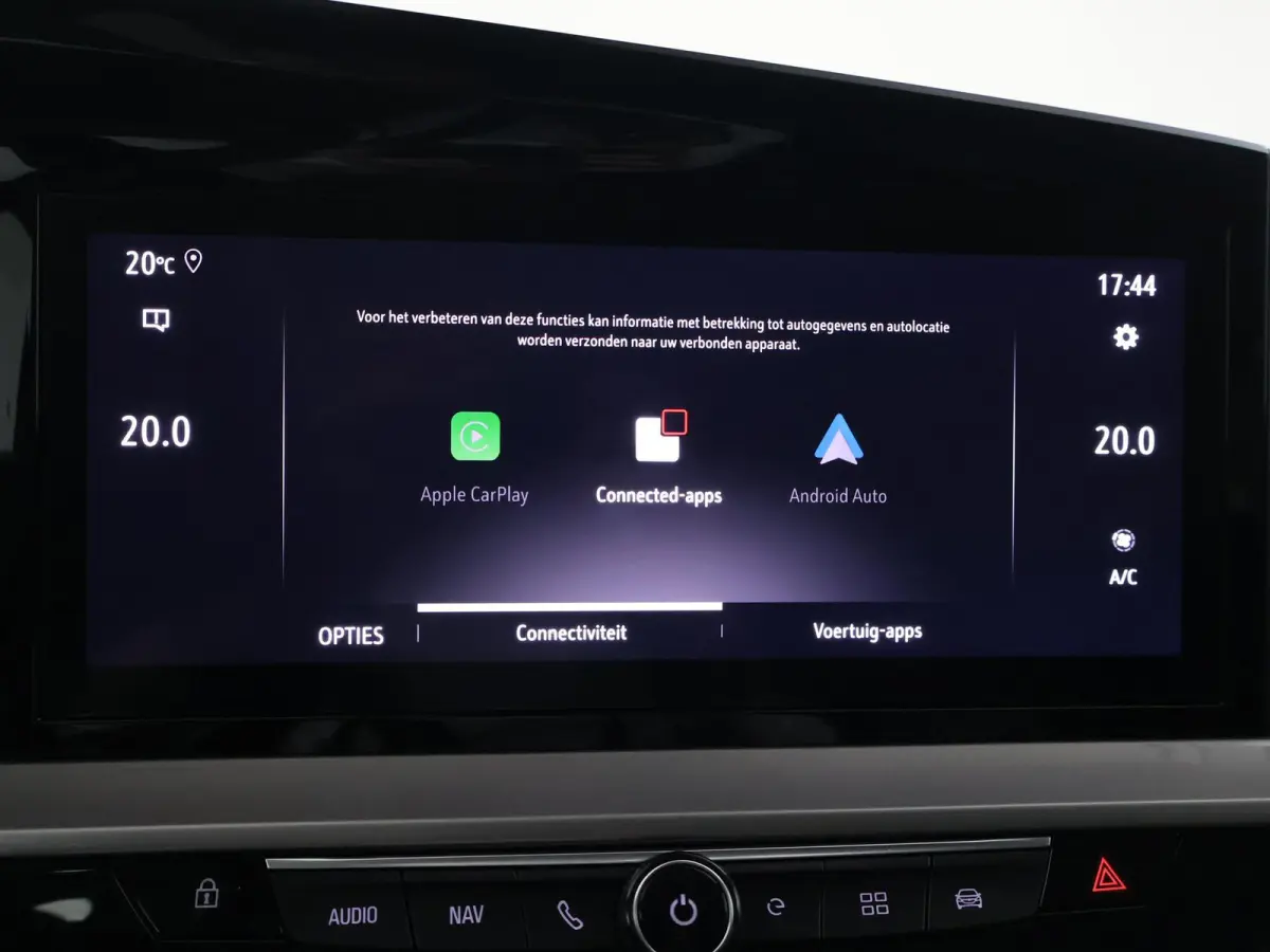 LEVEL 3 50 kWh 100 % SOH! + CARPLAY | DAB | CAMERA | 17 INCH