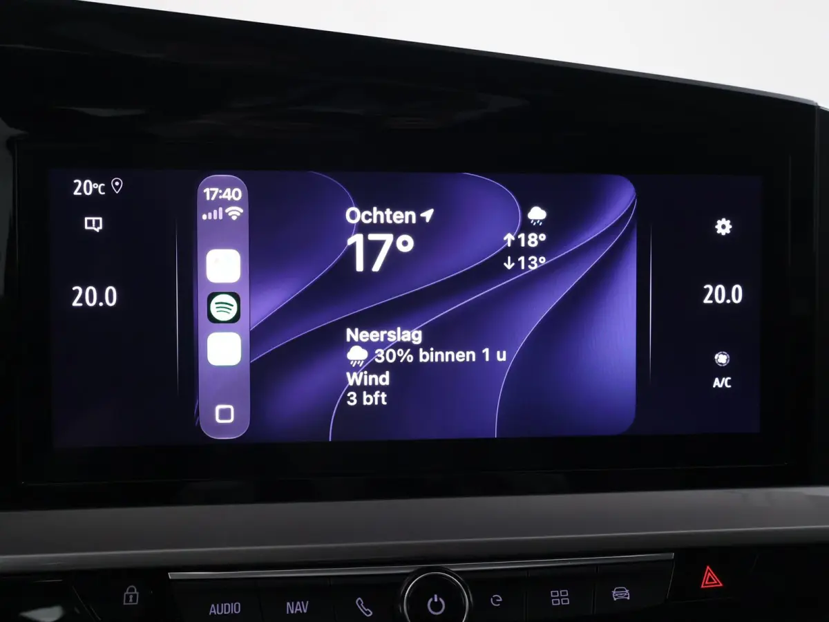 LEVEL 3 50 kWh 100 % SOH! + CARPLAY | DAB | CAMERA | 17 INCH