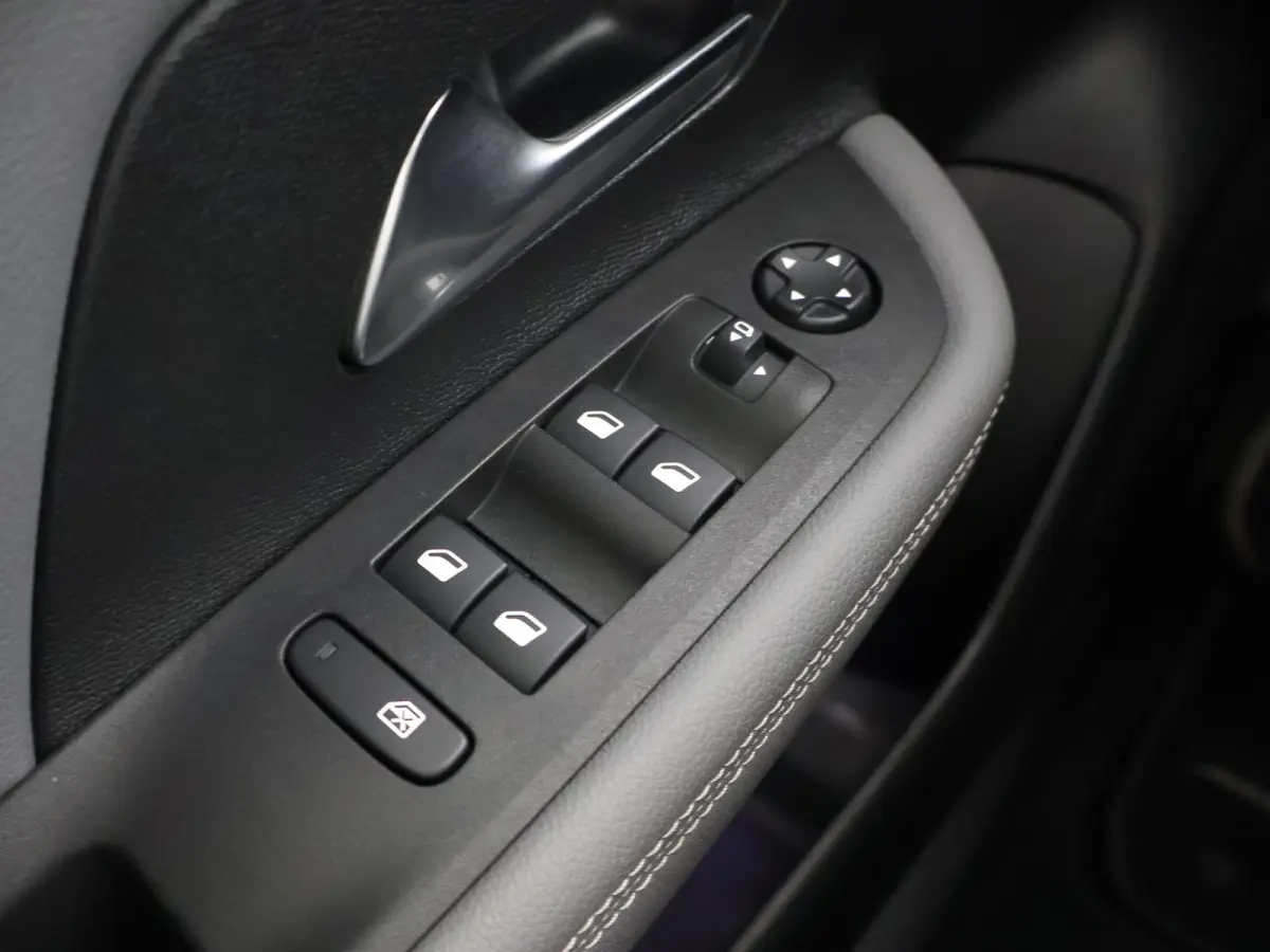 LEVEL 3 50 kWh 100 % SOH! + CARPLAY | DAB | CAMERA | 17 INCH