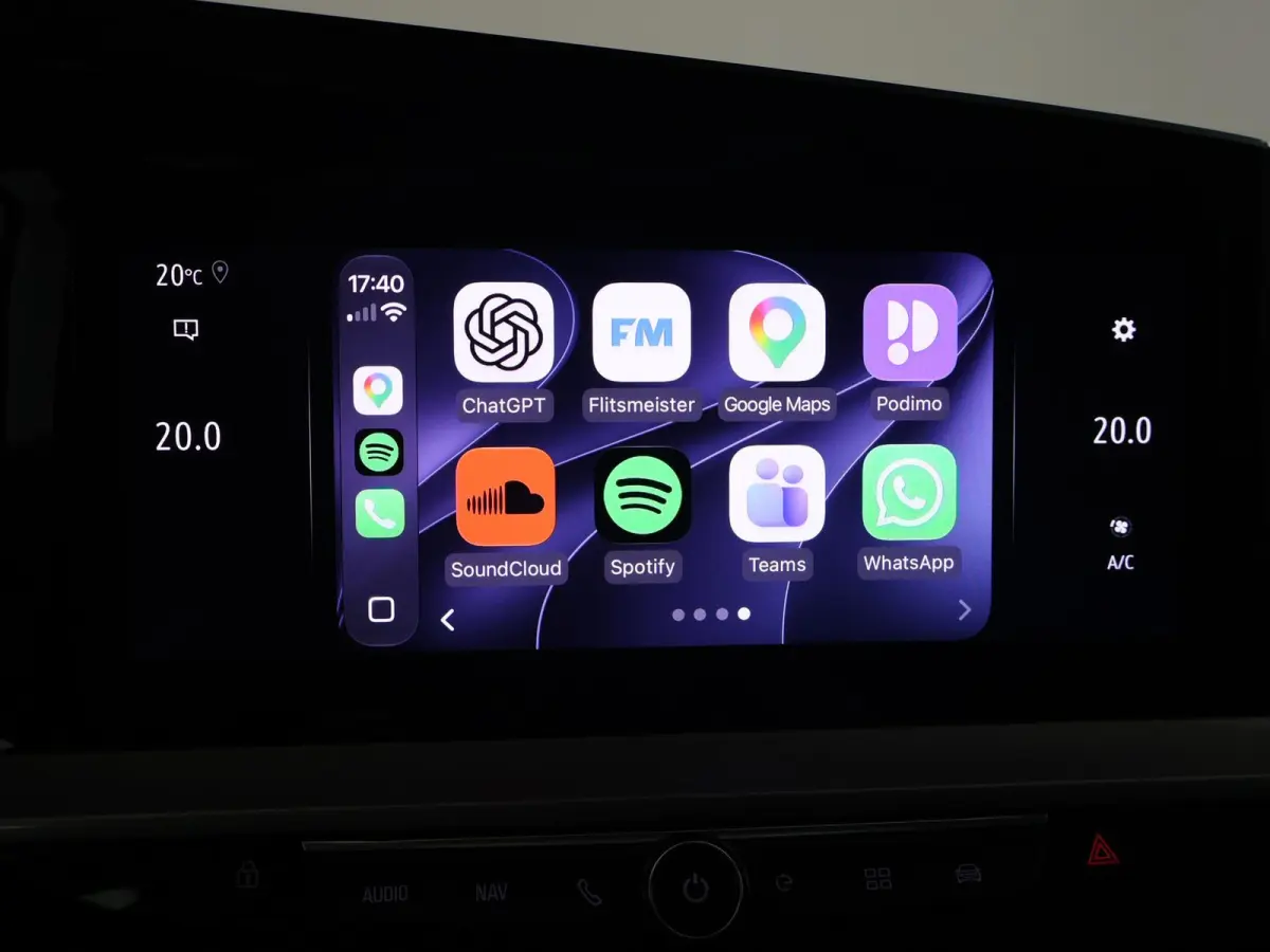 LEVEL 3 50 kWh 100 % SOH! + CARPLAY | DAB | CAMERA | 17 INCH