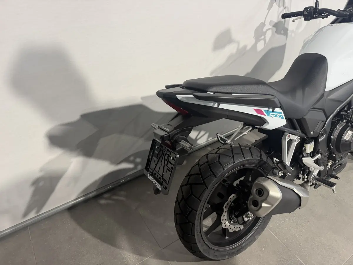 NX 500 E-CLUTCH
