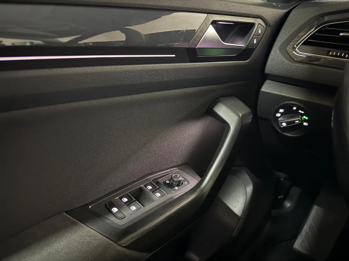1.5 TSI Sport Pano Virtual Acc Carplay Navi NAP
