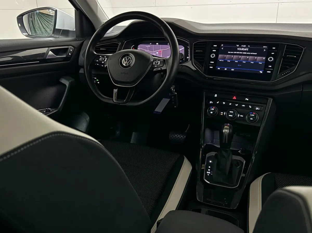 1.5 TSI Sport Pano Virtual Acc Carplay Navi NAP