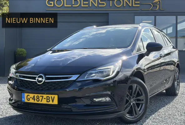 1.4 Turbo 120 Jaar Edition ✓150pk✓Carplay✓Navi✓Trekhaak✓Pdc V+A✓Clima✓Cruise✓6 Bak✓Lm velgen✓N.A.P✓Apk tot 02-2028