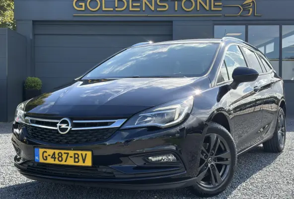 1.4 Turbo 120 Jaar Edition ✓150pk✓Carplay✓Navi✓Trekhaak✓Pdc V+A✓Clima✓Cruise✓6 Bak✓Lm velgen✓N.A.P✓Apk tot 02-2028