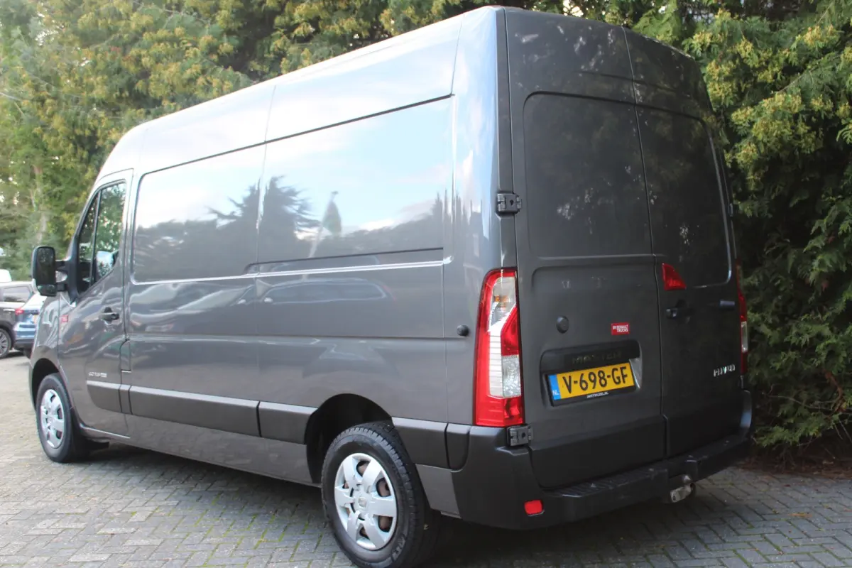 T35 2.3 dCi L2H2 Energy 146PK | Airco | Navigatie | Trekhaak | 3-zits
