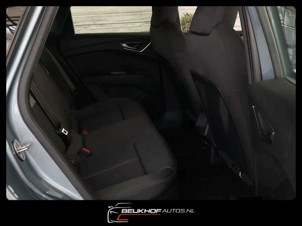 40 Advanced Plus 77 kWh Panorama Cam Soh92%