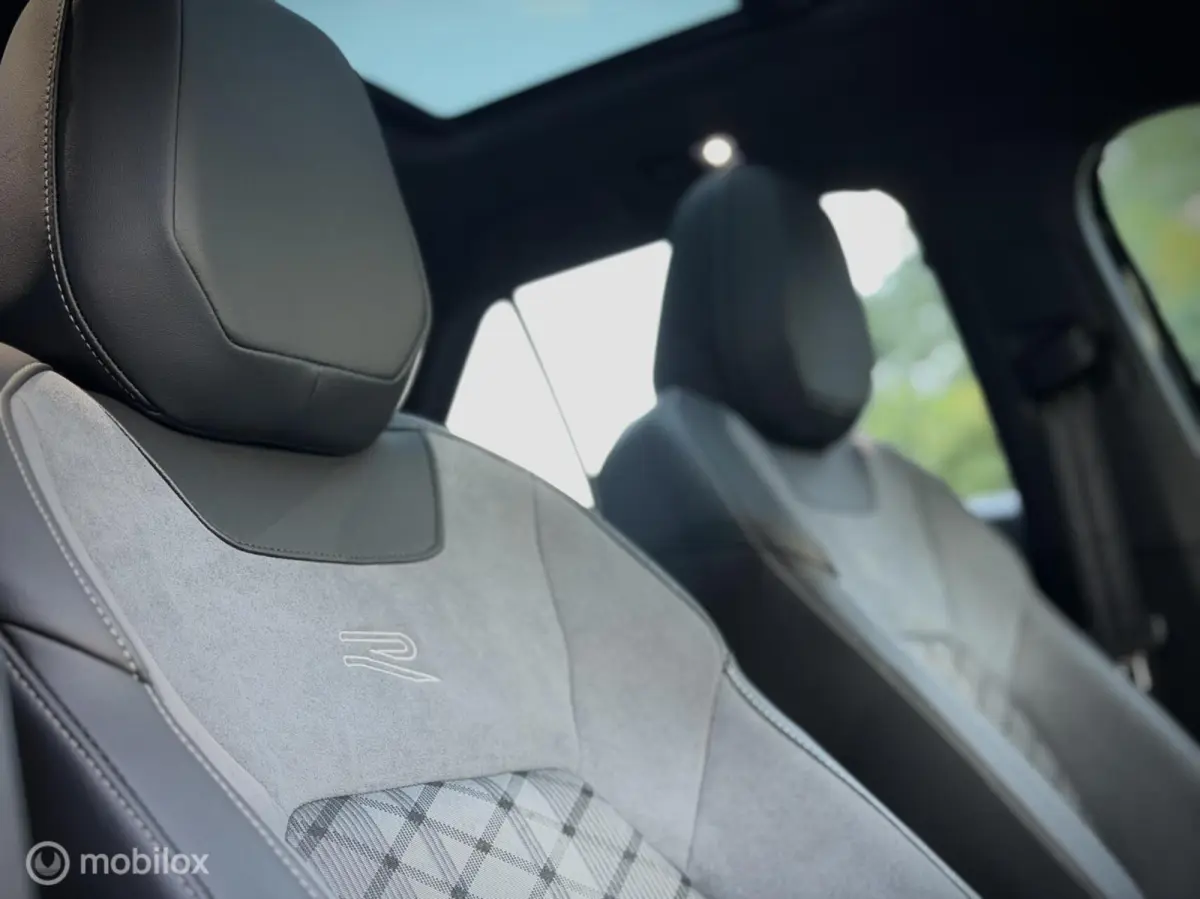 1.5 TSI R-Line|Pano|Black-Style|IQ Lights|Stoelverwarming|
