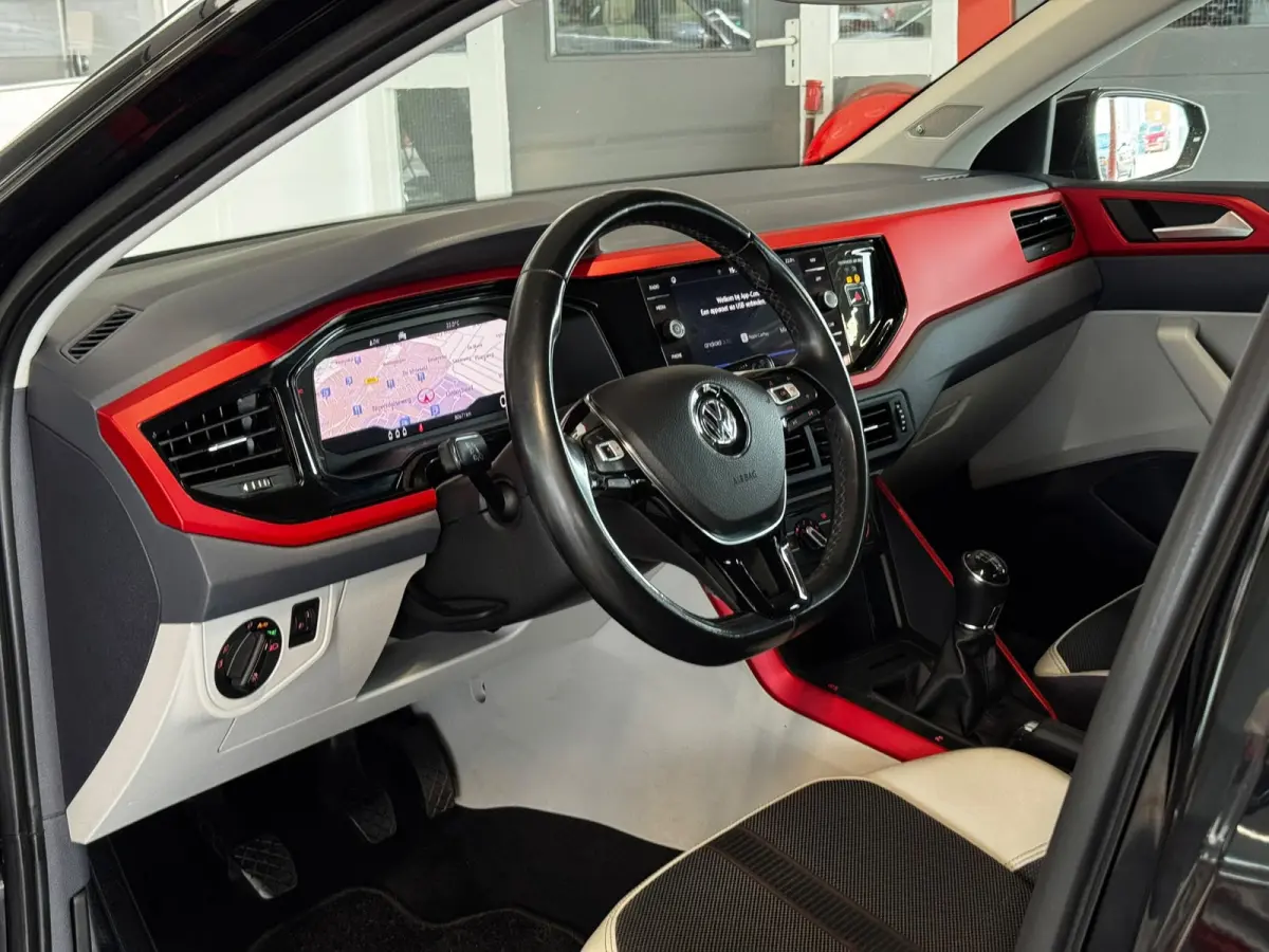 1.0 TSI Beats*PDC V+A*Cruise Control*Virtual cockpit*App-Connect*