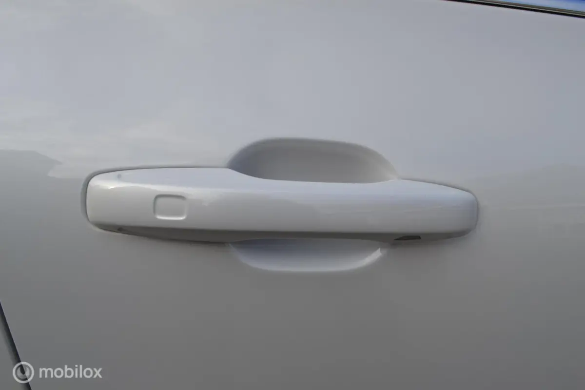 2.0 T6 Plug-in hybrid AWD Ultimate Bright | Head-up | Stoel + Stuurverwarming | Trekhaak | 360 gr camera | HK Audio |
