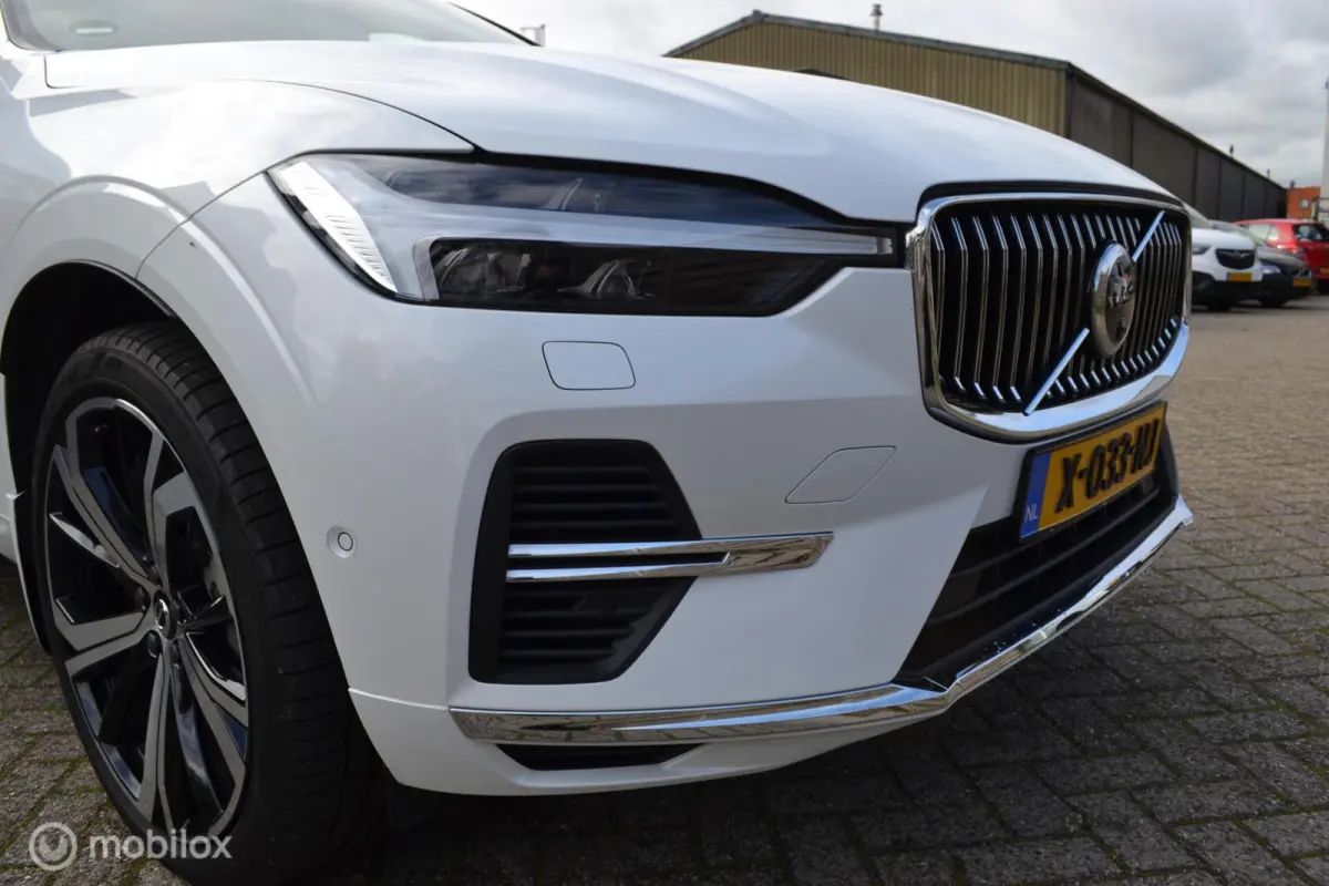 2.0 T6 Plug-in hybrid AWD Ultimate Bright | Head-up | Stoel + Stuurverwarming | Trekhaak | 360 gr camera | HK Audio |